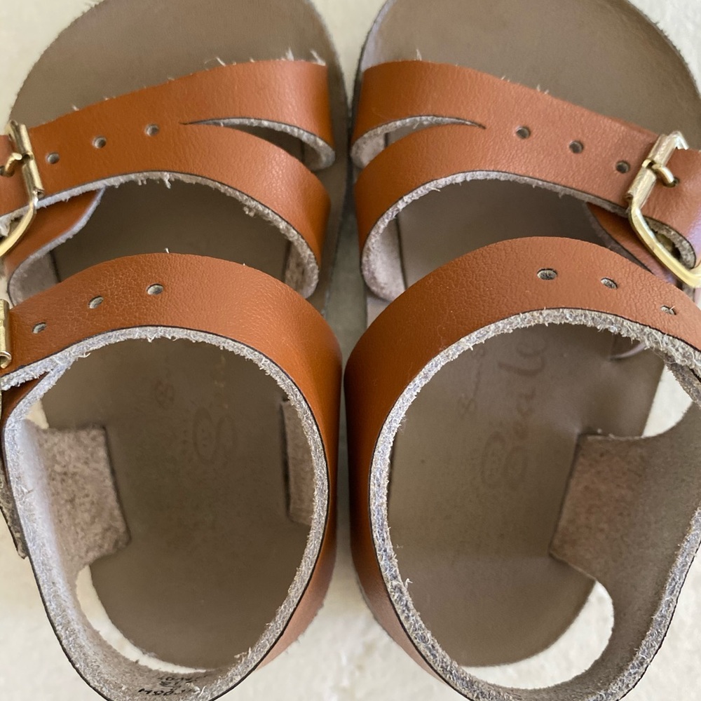 saltwater sandals - tan see wees